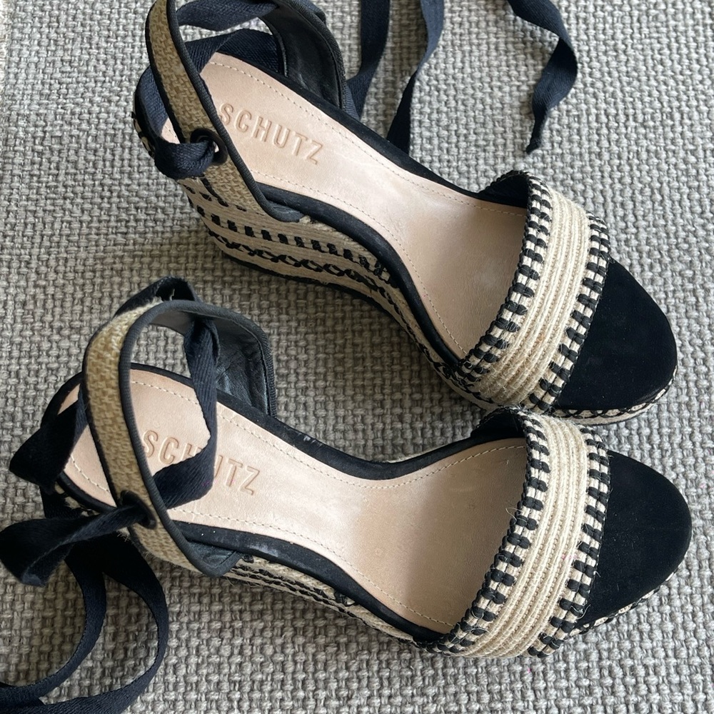 Shultz Wedge Sandal with ankle ties, size 7.5